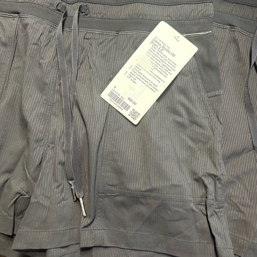 NWT Dance Studio High-Rise Short 3.5" Black